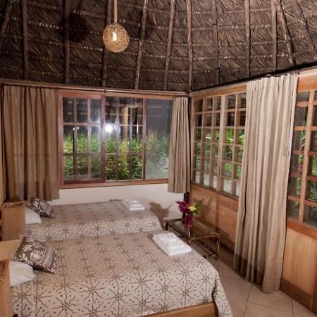 Huasquila Amazon Lodge Cotundo Rum bild
