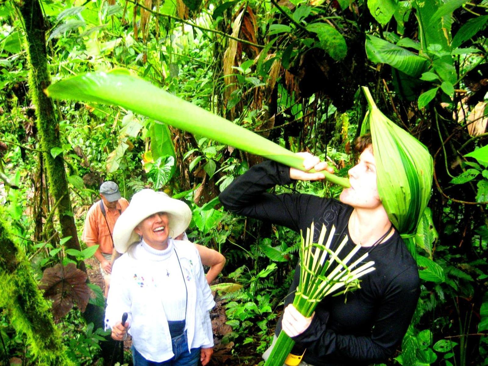 Huasquila Amazon Lodge Cotundo Rum bild